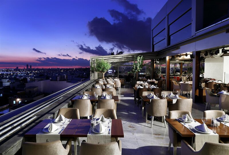The Darkhill Hotel 7