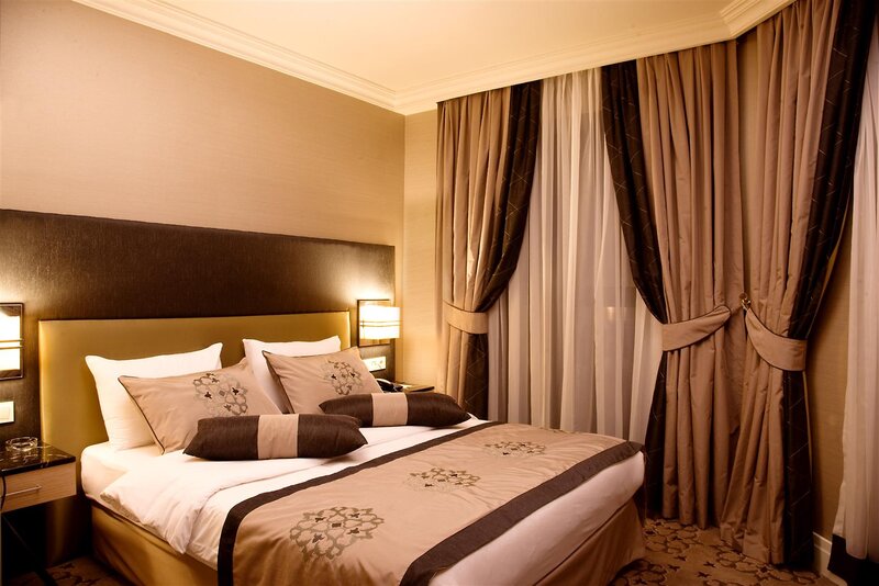 The Darkhill Hotel 9