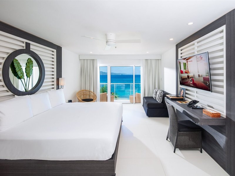 S Hotel Jamaica 33