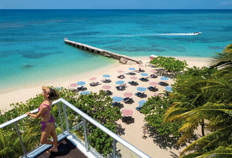 S Hotel Jamaica 9