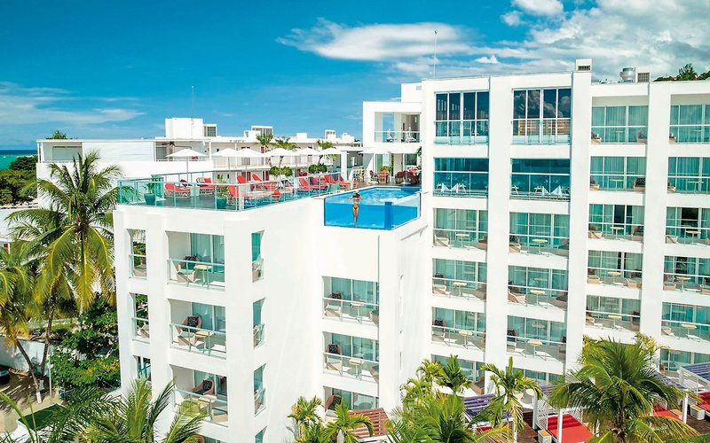S Hotel Jamaica 11