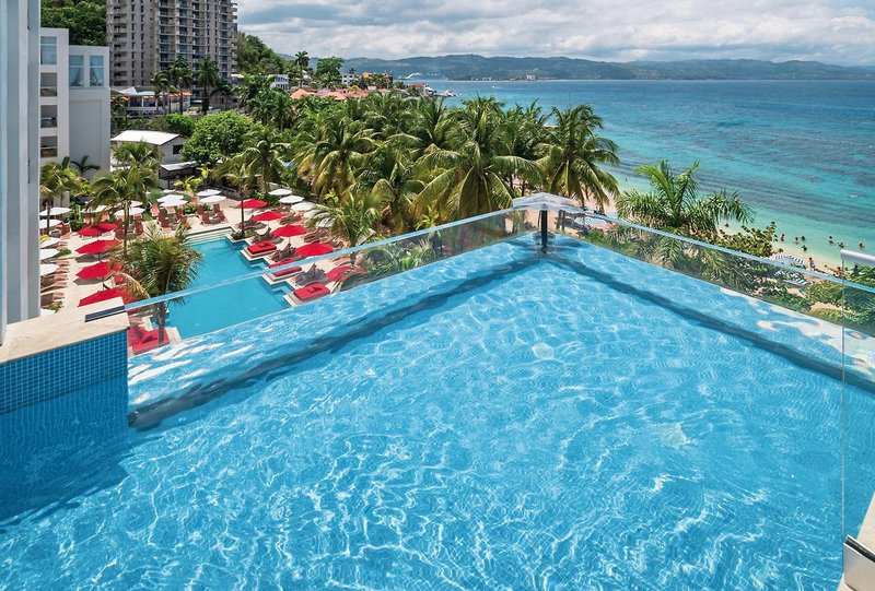 S Hotel Jamaica 15