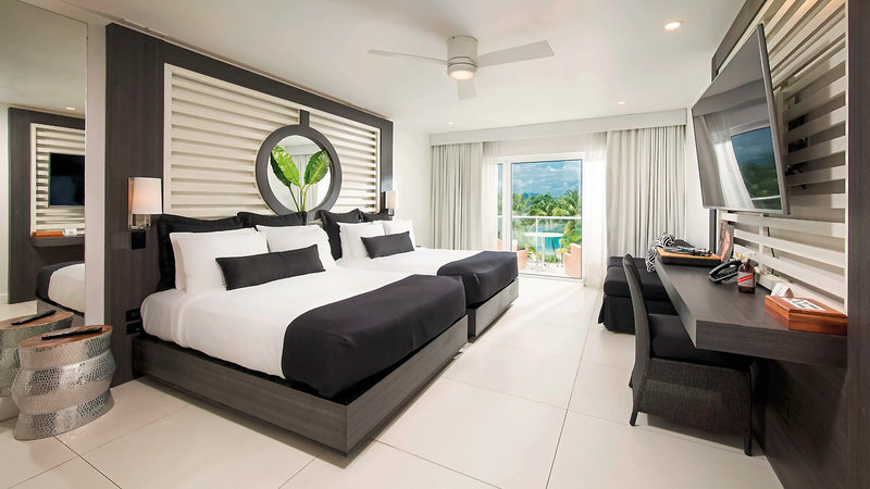 S Hotel Jamaica 23