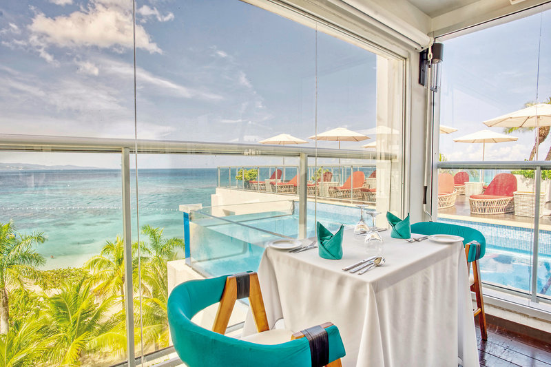 S Hotel Jamaica 38