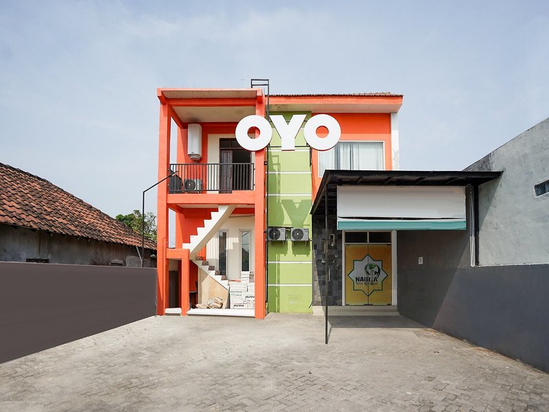 OYO 223 Penginapan Nabila