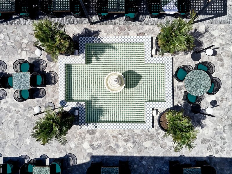 Katikies Garden Santorini 12