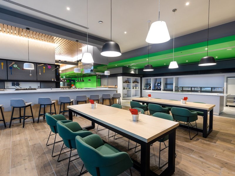 Studio M Arabian Plaza 9