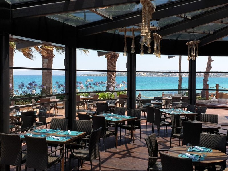 Reges A Luxury Collection Resort and SPA 16