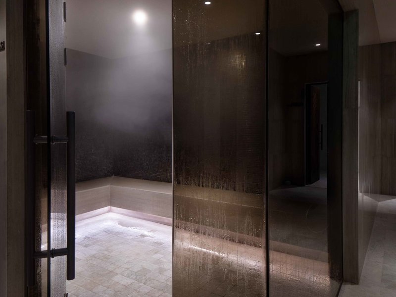 Reges A Luxury Collection Resort and SPA 35