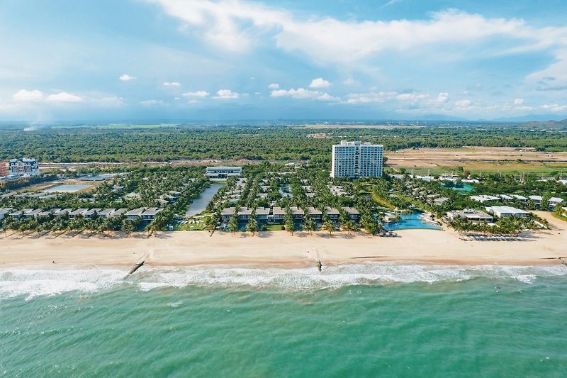 Meliá Ho Tram Beach Resort 3