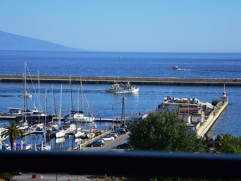 Oceanis 2 - Landscape