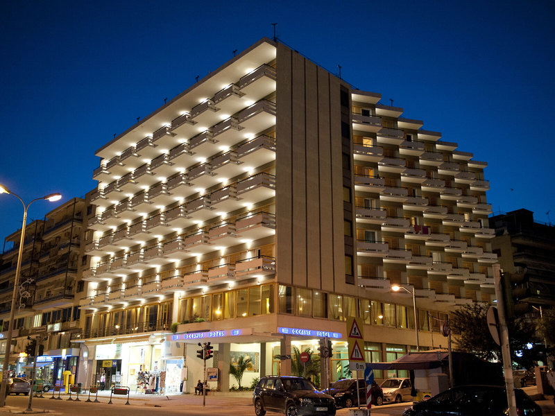 Oceanis 4 - Exterior