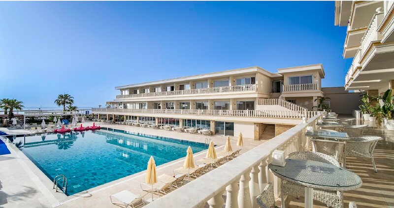 Maya World Imperial 3