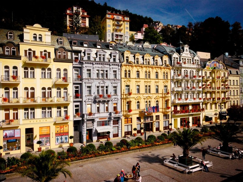 Astoria Hotel & Medical Spa 1