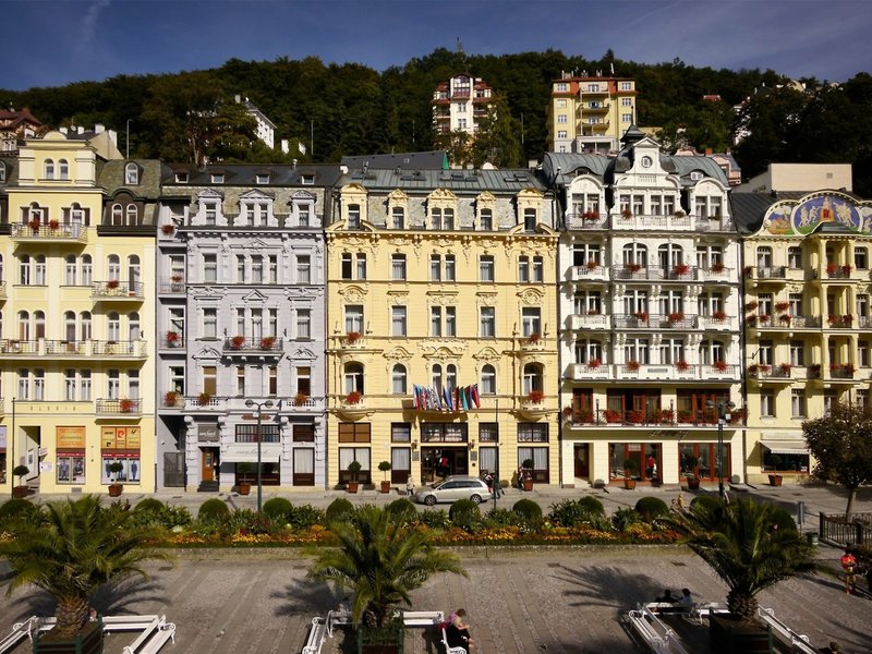 Astoria Hotel & Medical Spa 2
