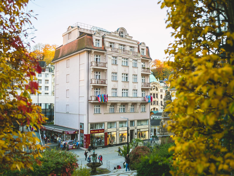 Astoria Hotel & Medical Spa 5