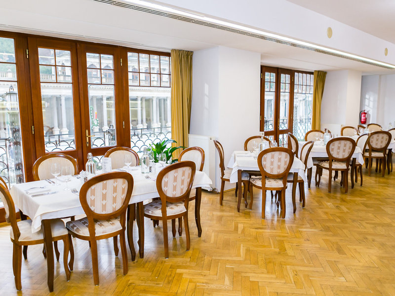Astoria Hotel & Medical Spa 17