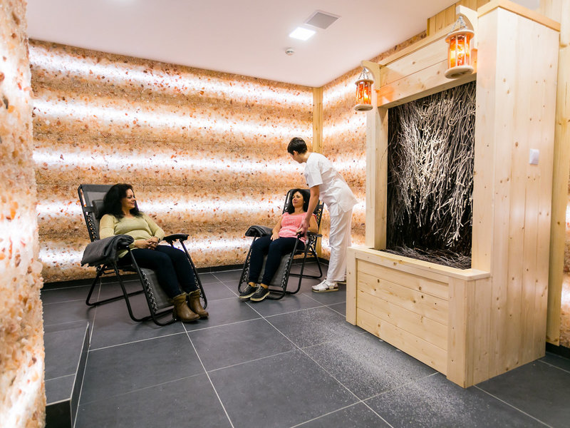 Astoria Hotel & Medical Spa 25