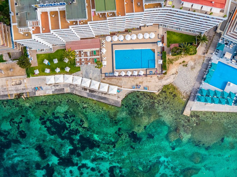 Globales Verdemar Apartments 10