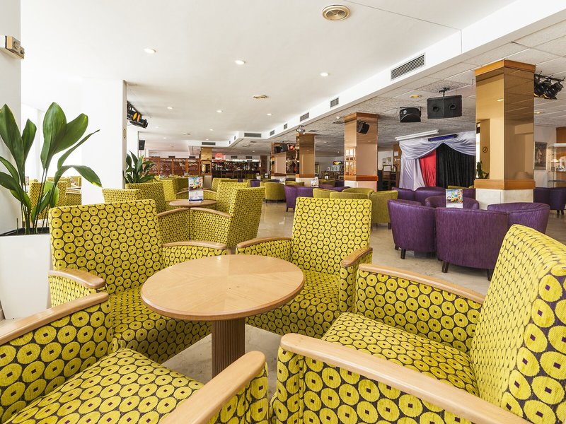 Globales Verdemar Apartments 11