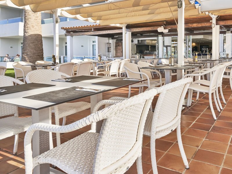 Globales Verdemar Apartments 23