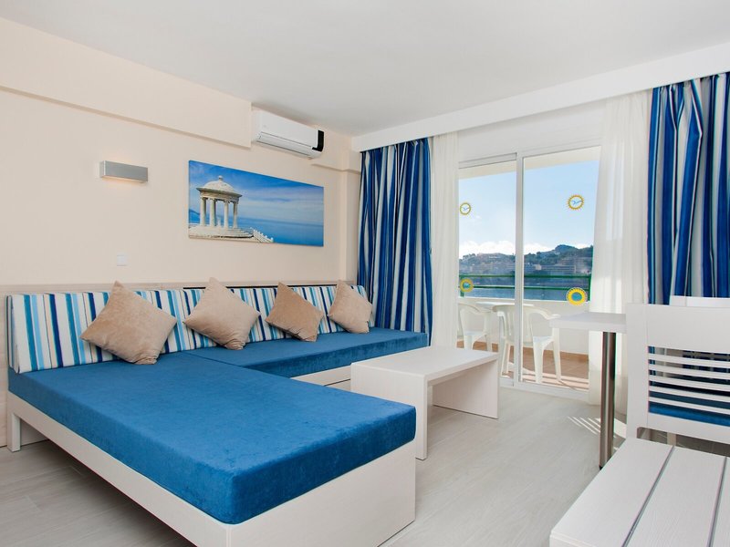 Globales Verdemar Apartments 42