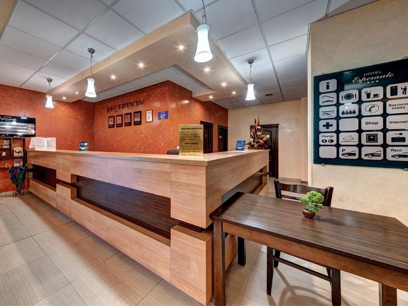 Esperanto Hotel 11