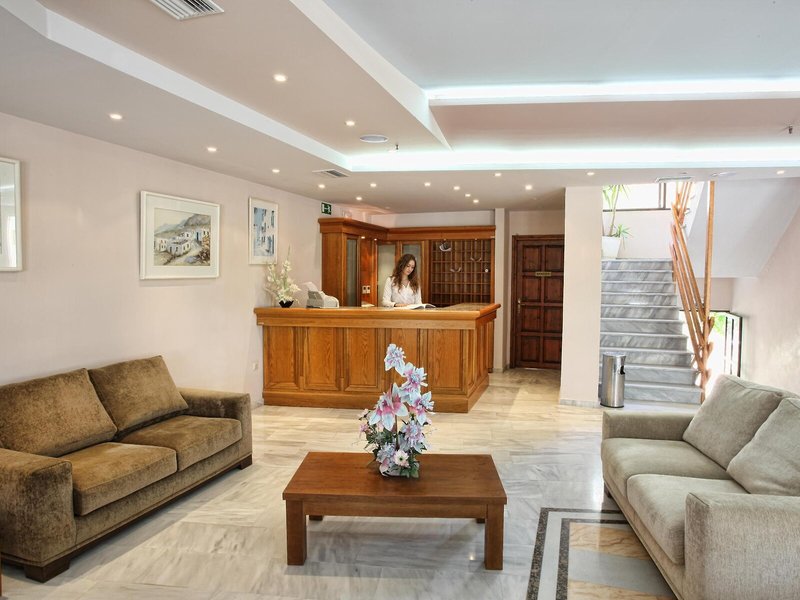 Anita Beach Hotel 13