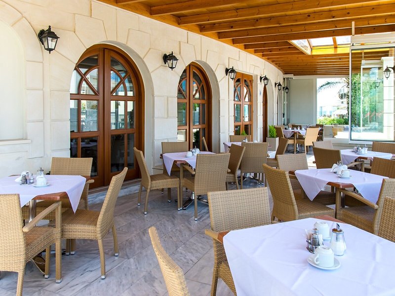 Anita Beach Hotel 22
