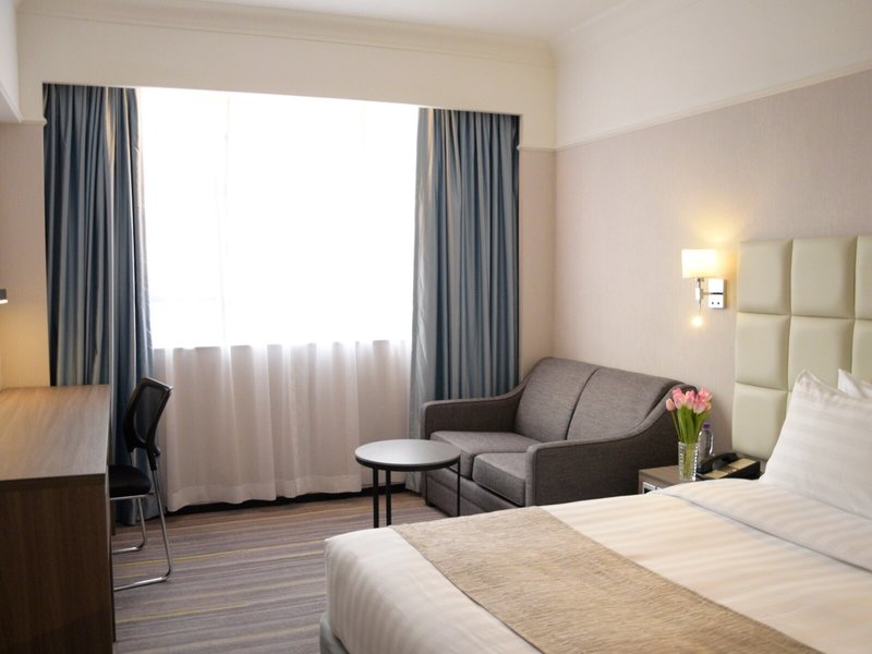 Panda Hotel 40