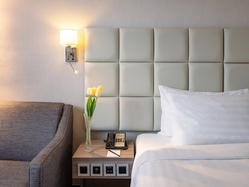 Panda Hotel 47