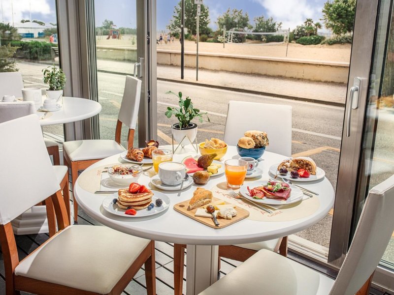 Hotel Karinzia 11