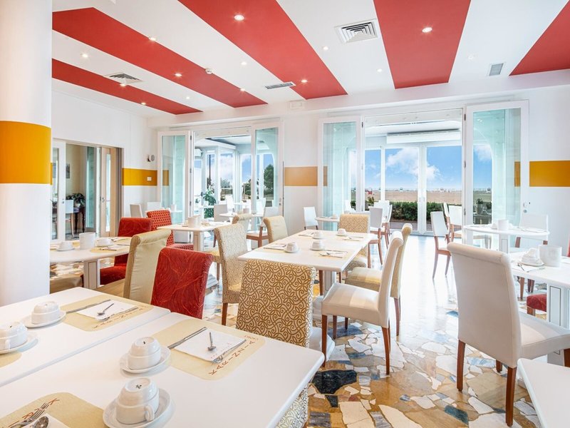 Hotel Karinzia 14
