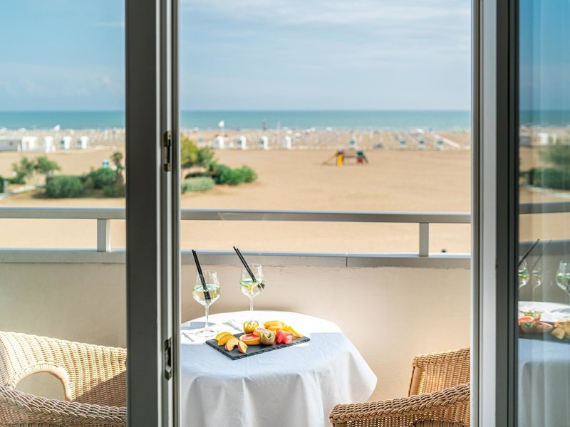 Hotel Karinzia 28
