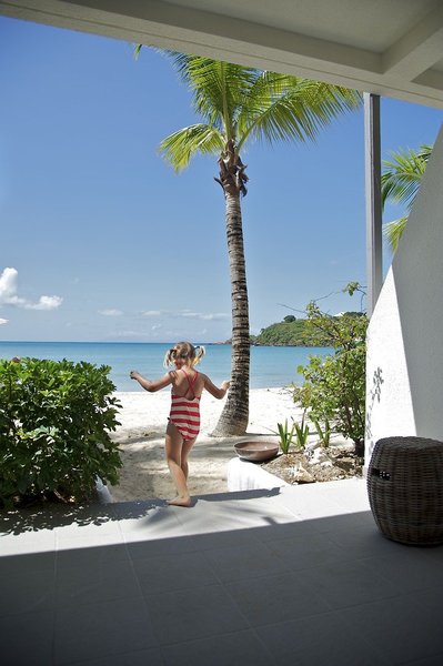 Carlisle Bay 7