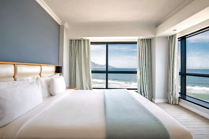 Blaauwberg Beach Hotel 3