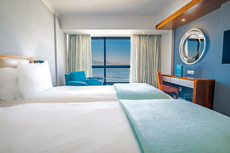 Blaauwberg Beach Hotel 4