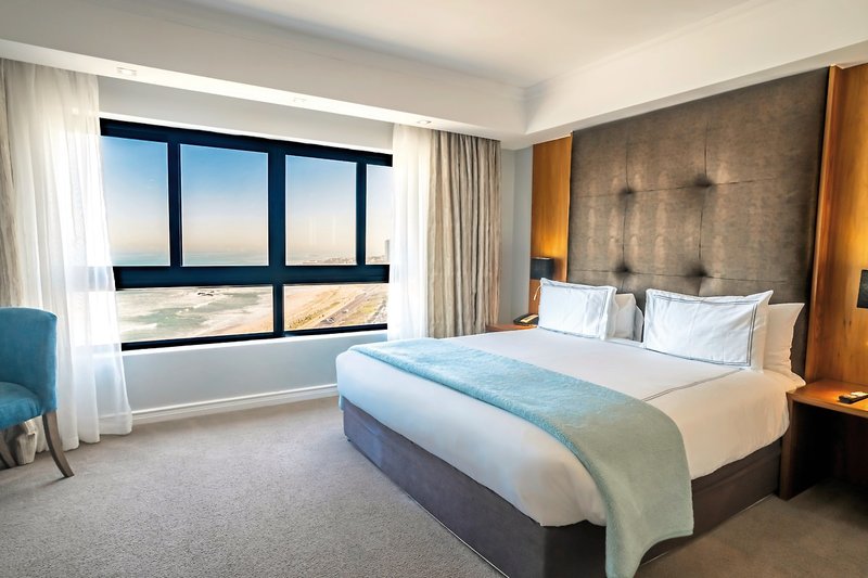 Blaauwberg Beach Hotel 12