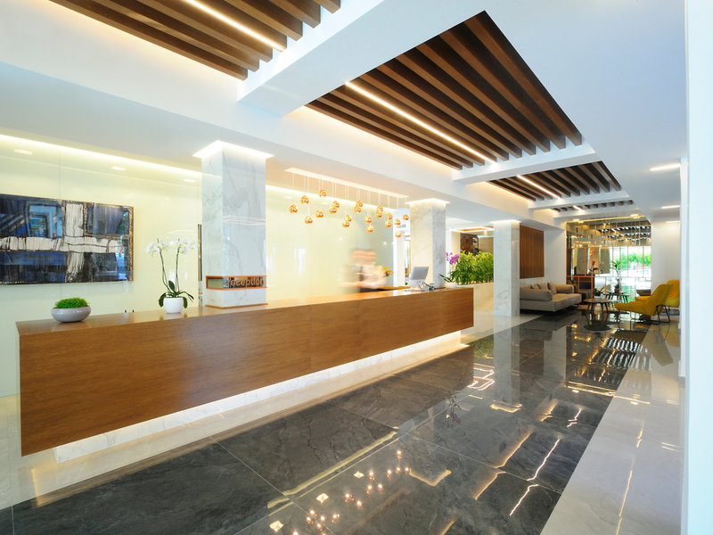Atrium Ambiance Hotel 6