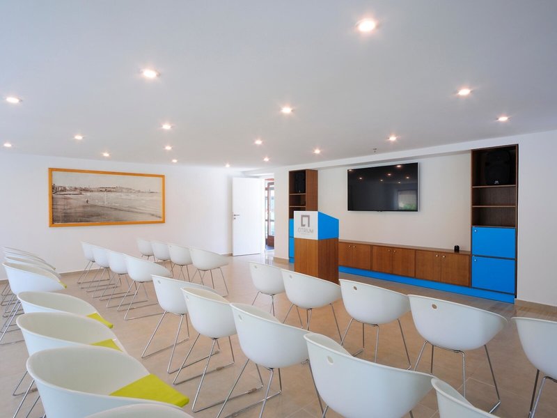 Atrium Ambiance Hotel 7