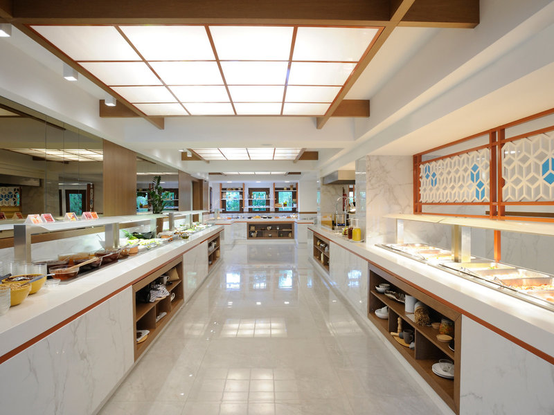 Atrium Ambiance Hotel 15