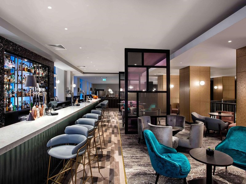 Hilton Edinburgh Carlton 8