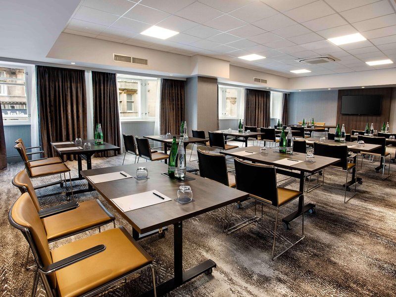 Hilton Edinburgh Carlton 9