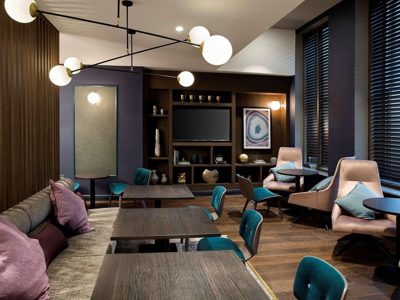 Hilton Edinburgh Carlton 18