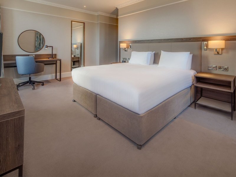 Hilton Edinburgh Carlton 19