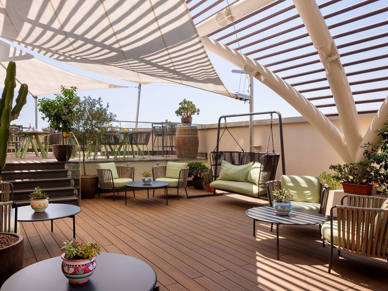 UNAHOTELS Napoli 11