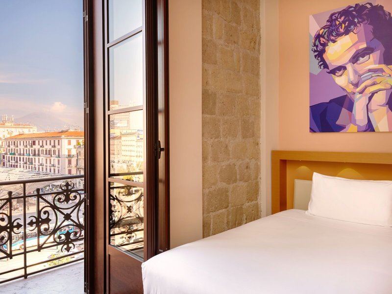 UNAHOTELS Napoli 25