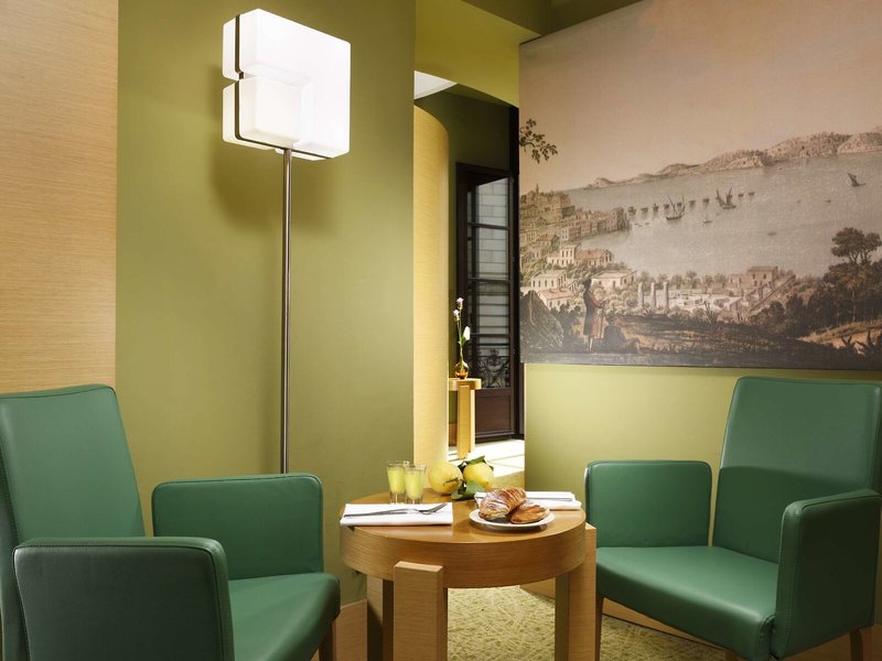 UNAHOTELS Napoli 38