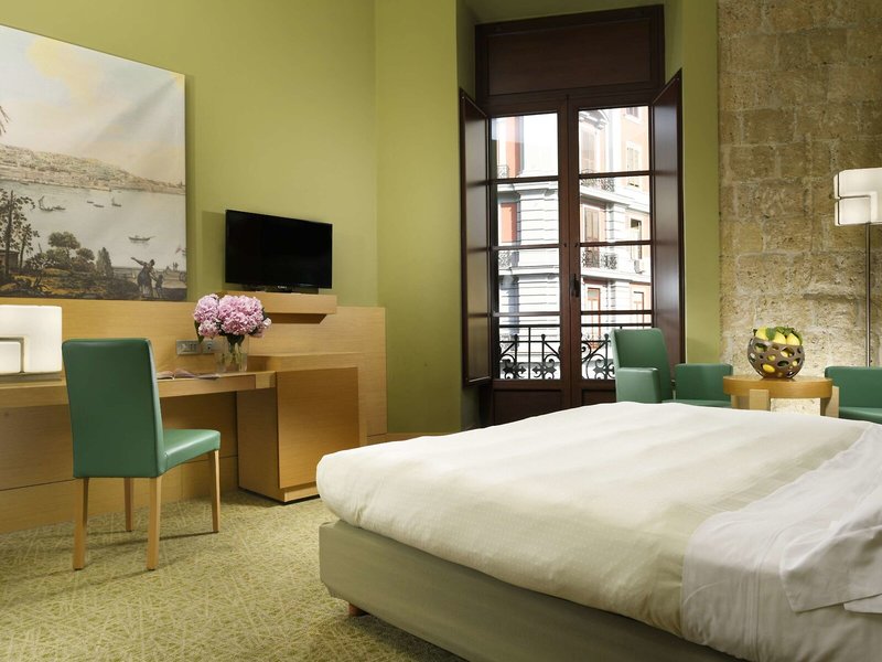 UNAHOTELS Napoli 41