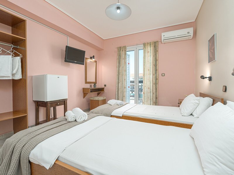 Hotel Aura 13